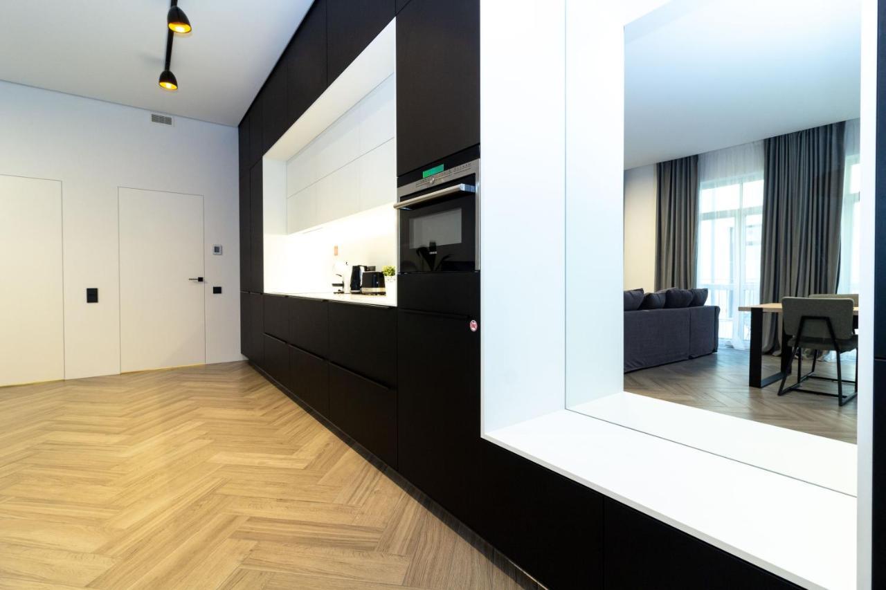Cohost I Oldtown 60M2 Apt W-Garage Parking, Balcony & Self Check-In VNO Dış mekan fotoğraf