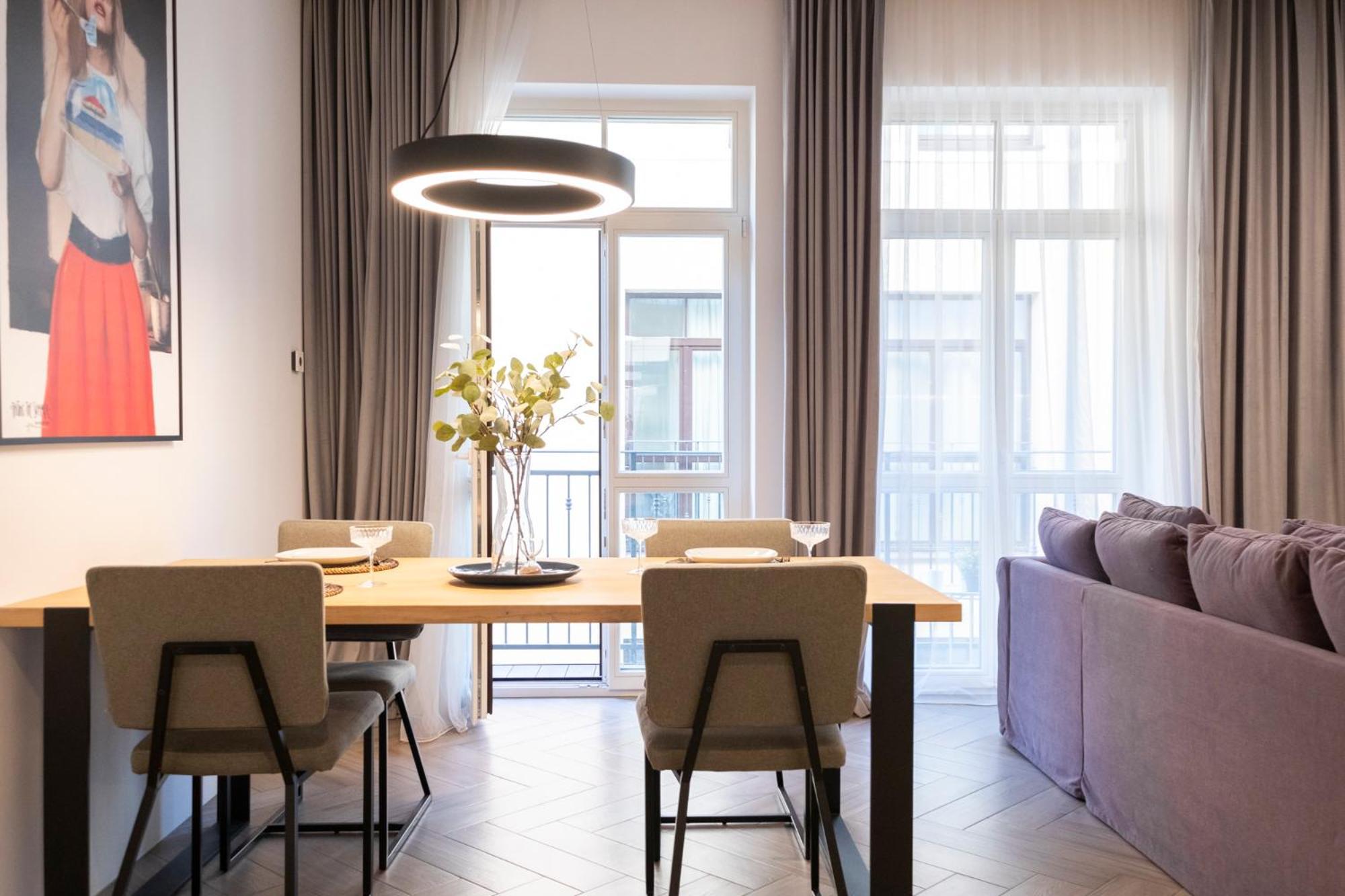 Cohost I Oldtown 60M2 Apt W-Garage Parking, Balcony & Self Check-In VNO Dış mekan fotoğraf
